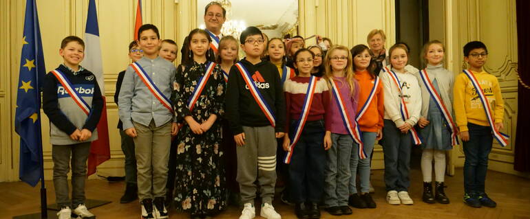 Image de l'actualité Un nouveau Conseil Municipal des Jeunes pour représenter la jeunesse de Louviers.